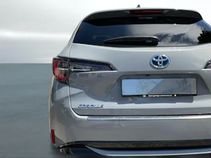 Toyota Corolla Touring Sports 2.0 HSD Premium