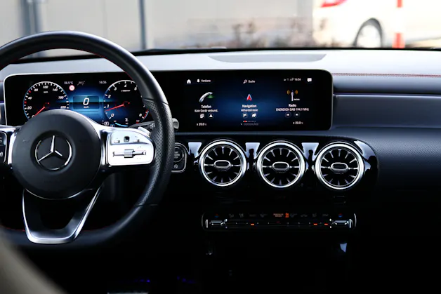 Mercedes-Benz CLA 250 AMG Line 4matic Shooting Brake