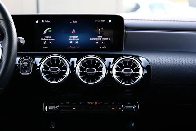 Mercedes-Benz CLA 250 AMG Line 4matic Shooting Brake