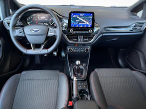 https://vehicle.imgix.net/4274318/a9ad4588-47fb-4507-854c-79cae5b8ab71.jpg