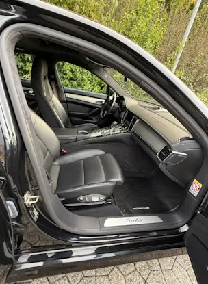 Porsche Panamera 4.8 V8 Turbo PDK