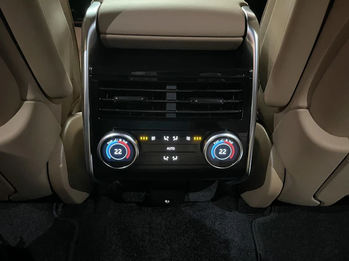 image du véhicule LAND ROVER RANGE ROVER
