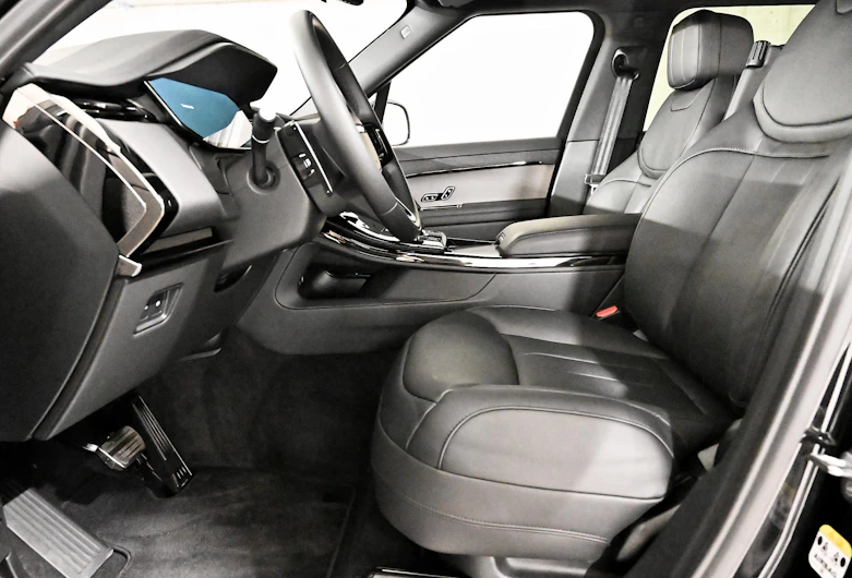 Fahrzeugbild LAND ROVER RANGE ROVER SPORT