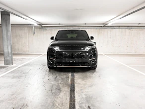 Fahrzeugbild LAND ROVER Range Rover Sport 3.0 I6 P460e SE Dynamic