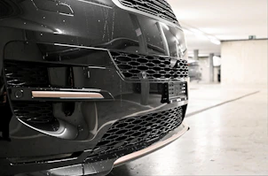 Fahrzeugbild LAND ROVER Range Rover Sport 3.0 I6 P460e SE Dynamic