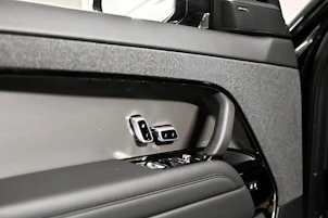 Fahrzeugbild LAND ROVER Range Rover Sport 3.0 I6 P460e SE Dynamic