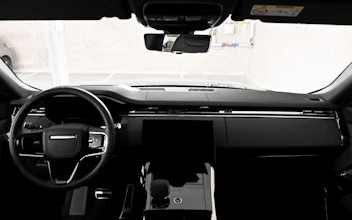 https://vehicle.imgix.net/4274385/9c7a14af-23d2-420d-bd52-19b7ccd56c74.jpg