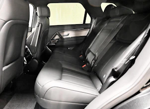 Fahrzeugbild LAND ROVER Range Rover Sport 3.0 I6 P460e SE Dynamic