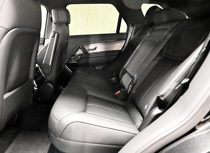 Fahrzeugbild LAND ROVER RANGE ROVER SPORT
