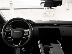 https://vehicle.imgix.net/4274385/f6de57fc-dce9-4669-8b75-e8b57e27822e.jpg