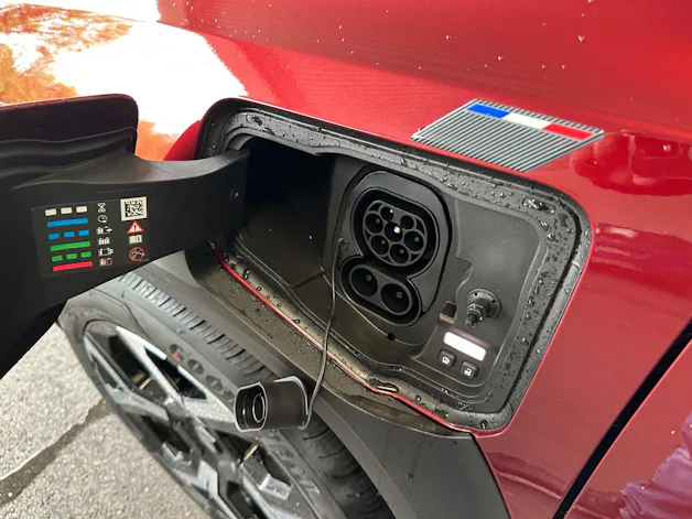 Renault R4 E-Tech Comfort Range techno
