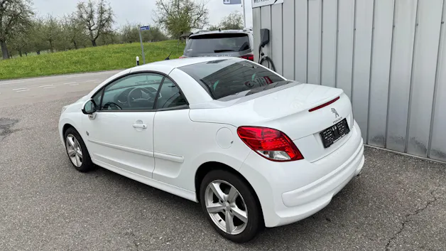Peugeot 207 CC 1.6 16V 156 Tbo Roland Garros