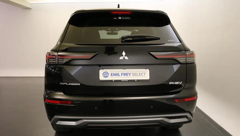 immagine del veicolo MITSUBISHI OUTLANDER