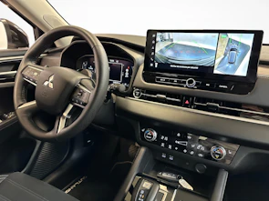 Fahrzeugbild MITSUBISHI Outlander 2.4 PHEV Intense 4x4