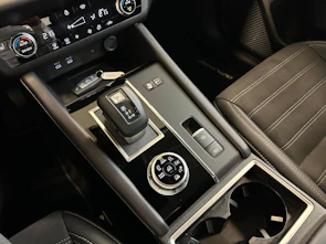 Fahrzeugbild MITSUBISHI Outlander 2.4 PHEV Intense 4x4