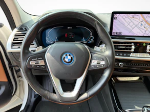 https://vehicle.imgix.net/4274492/6af6c2bc-84f5-4c2c-ad5f-69b0858535bd.jpg
