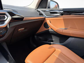 https://vehicle.imgix.net/4274492/f18e02a8-e78f-41fb-b1a4-99729a2126fb.jpg