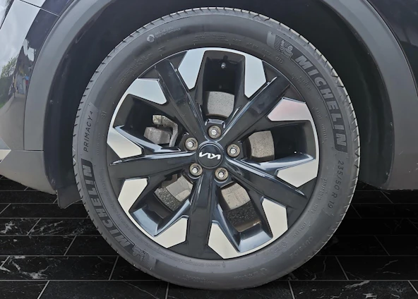 Fahrzeugbild 10 Fahrzeugbild 10