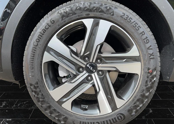 Fahrzeugbild 10 Fahrzeugbild 10