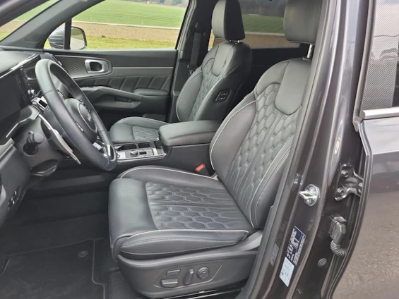 Fahrzeugbild 6 Fahrzeugbild 6