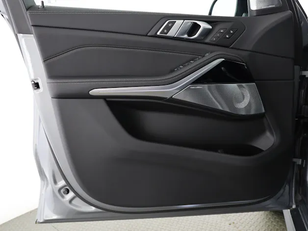 BMW X5 M60i xDrive