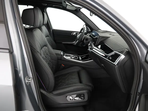 BMW X5 M60i xDrive
