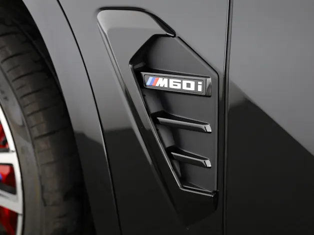 BMW X5 M60i xDrive