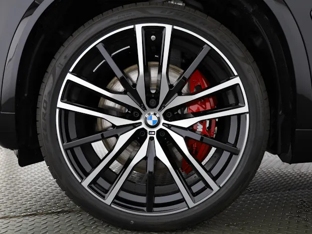 BMW X5 M60i xDrive