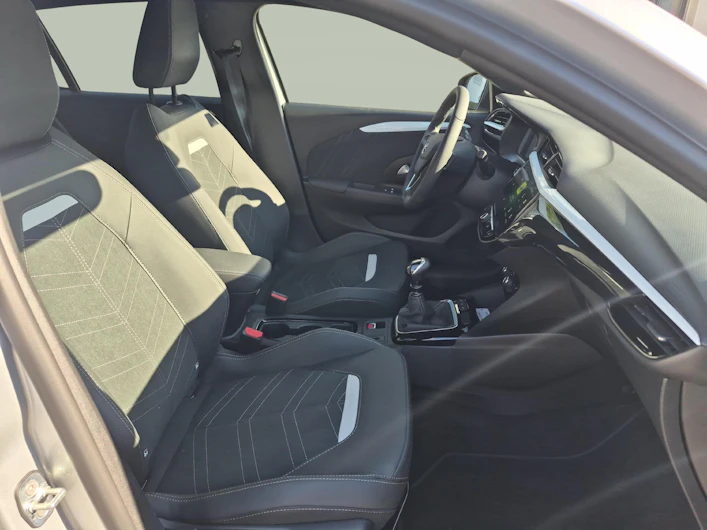 Fahrzeugbild OPEL CORSA