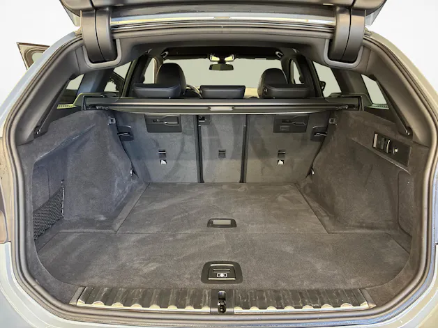 BMW 320d xDrive SAG Touring 48V M-Sport