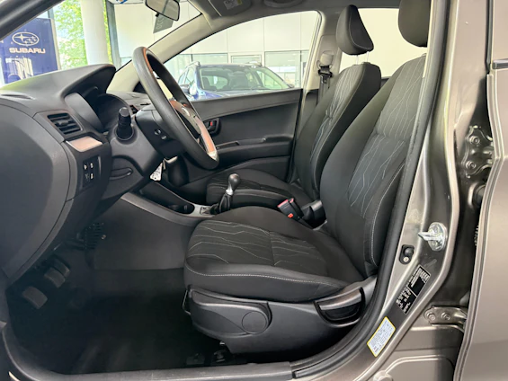 image du véhicule 10 image du véhicule 10