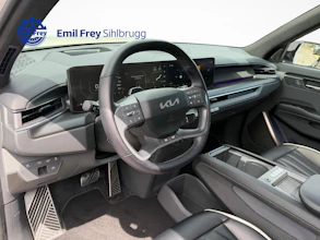 https://vehicle.imgix.net/4274703/c82bd89f-a03b-4b97-9995-82f11030b2c5.jpg