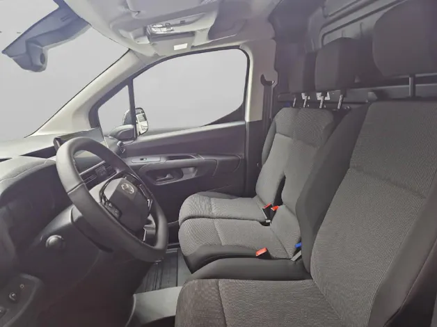 Toyota PROACE CITY Van L2 1.2 Active 48207/001