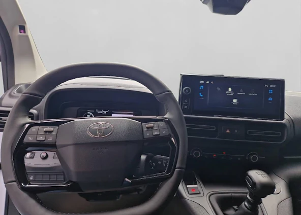 image du véhicule 10 image du véhicule 10