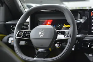 Renault R5 E-Tech Comfort Range iconic five