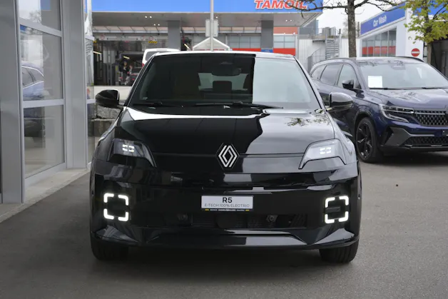 Renault R5 E-Tech Comfort Range iconic five