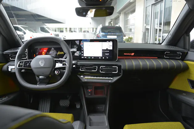 Renault R5 E-Tech Comfort Range iconic five
