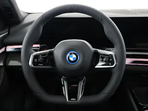 BMW i5 xDrive40 Touring