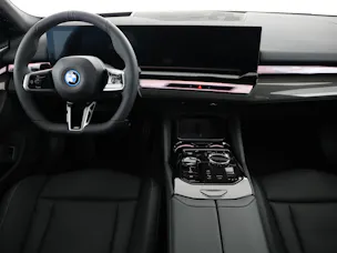 BMW i5 xDrive40 Touring