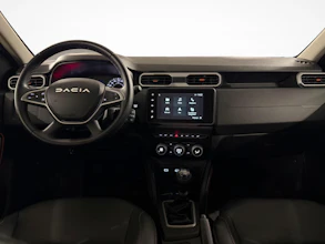 https://vehicle.imgix.net/4274750/ad2b7e66-dba3-472b-87e4-2708f9a23503.jpg