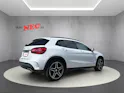 Mercedes-Benz GLA 250 Swiss Star Urban 4m
