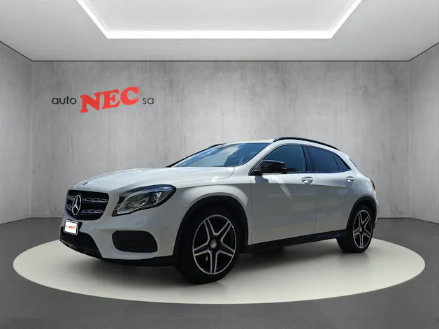 Mercedes-Benz GLA 250 Swiss Star Urban 4m