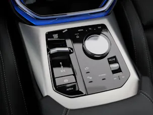 BMW X3 M50i