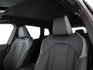 BMW X3 M50i