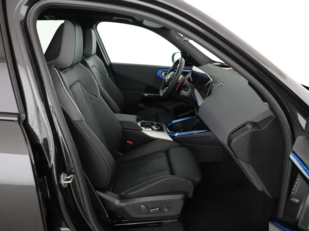 BMW X3 M50i