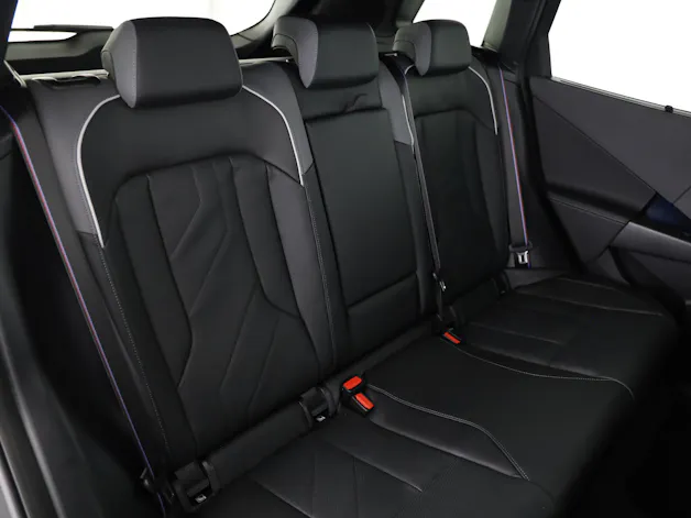 BMW X3 M50i