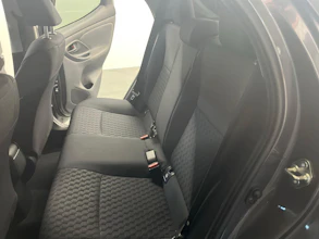 https://vehicle.imgix.net/4274822/4ca8346d-dc86-4e27-a761-3685be56ce12.jpg