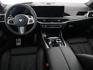 BMW X5 M60i xDrive