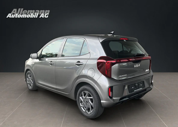 immagine del veicolo 3 immagine del veicolo 3