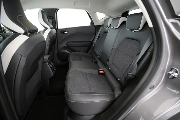 Renault Captur 1.6 E-Tech techno